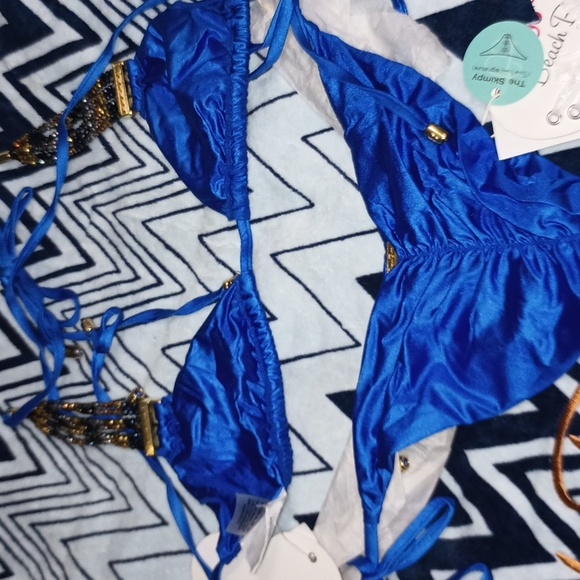 Beach Bunny Out Of Your League Sm Tri top MD Skimpy DBL HIP Bottom Sapphire NWT - Picture 6 of 13